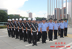 東莞保安公司威遠(yuǎn)驚呆，土豪金版人民幣居然被認(rèn)為是假鈔？