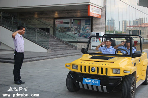 停車被刮蹭，停車場(chǎng)保安是否有責(zé)任？